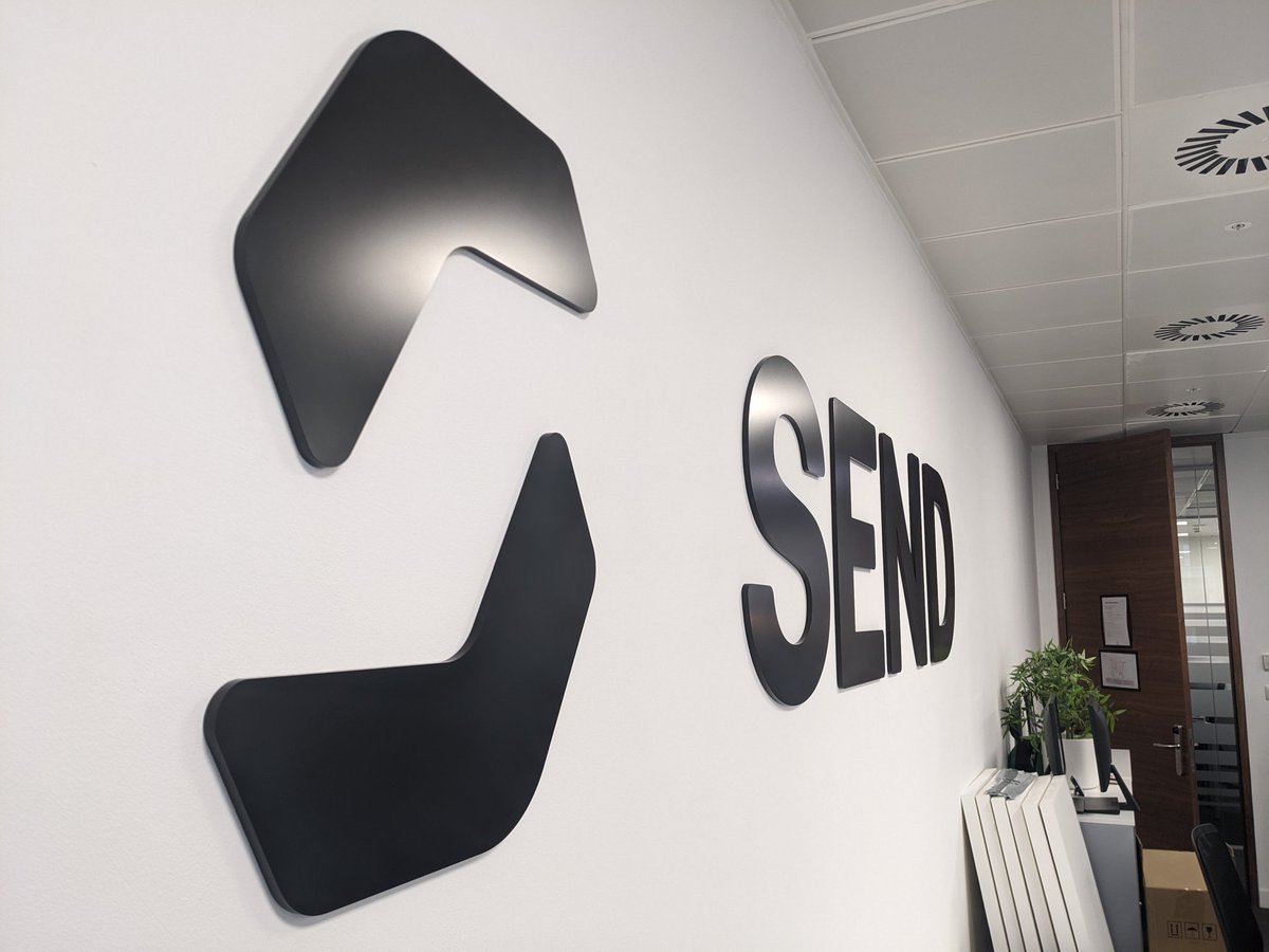 Agama Graphics tweet media