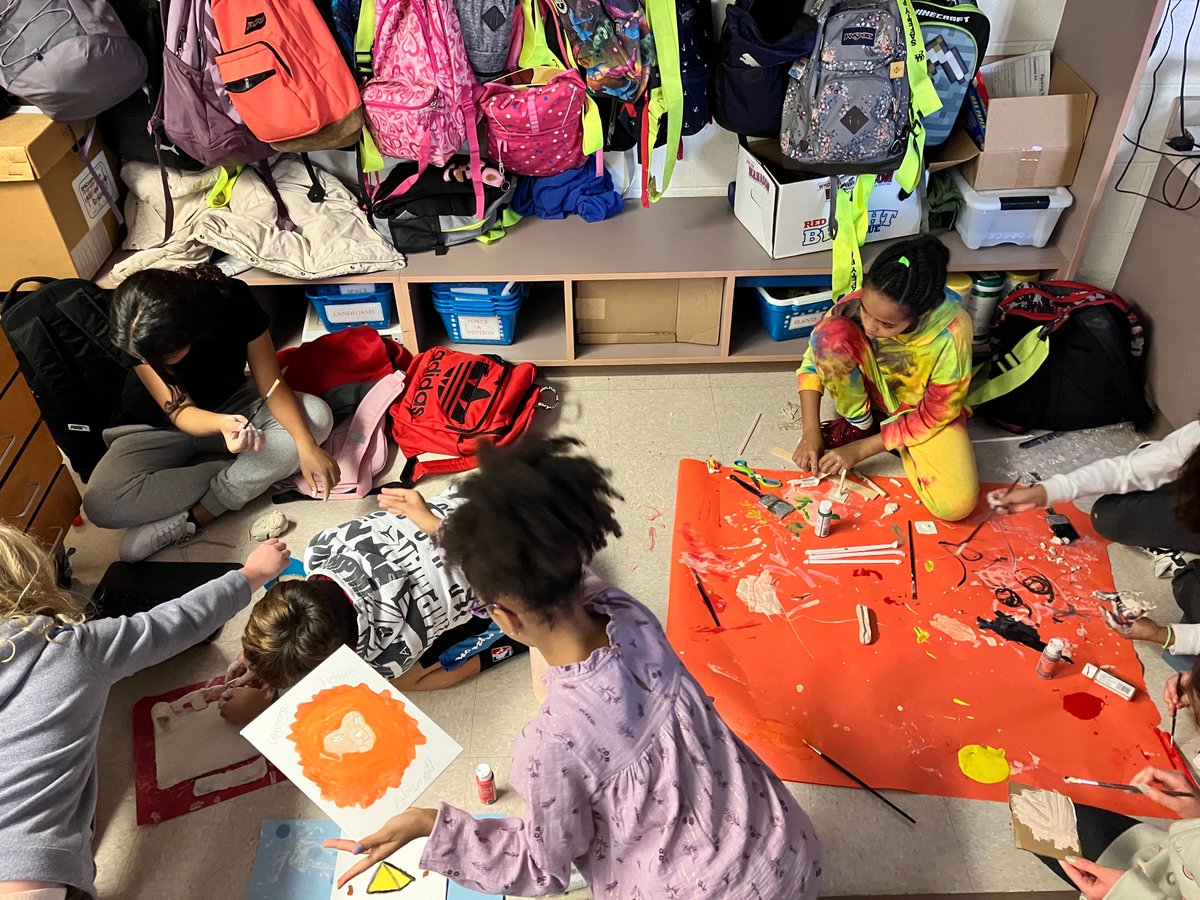 Hard at work on our social studies PBLs in fifth grade! Some of us are making physical artifacts, and others are doing digital ones.