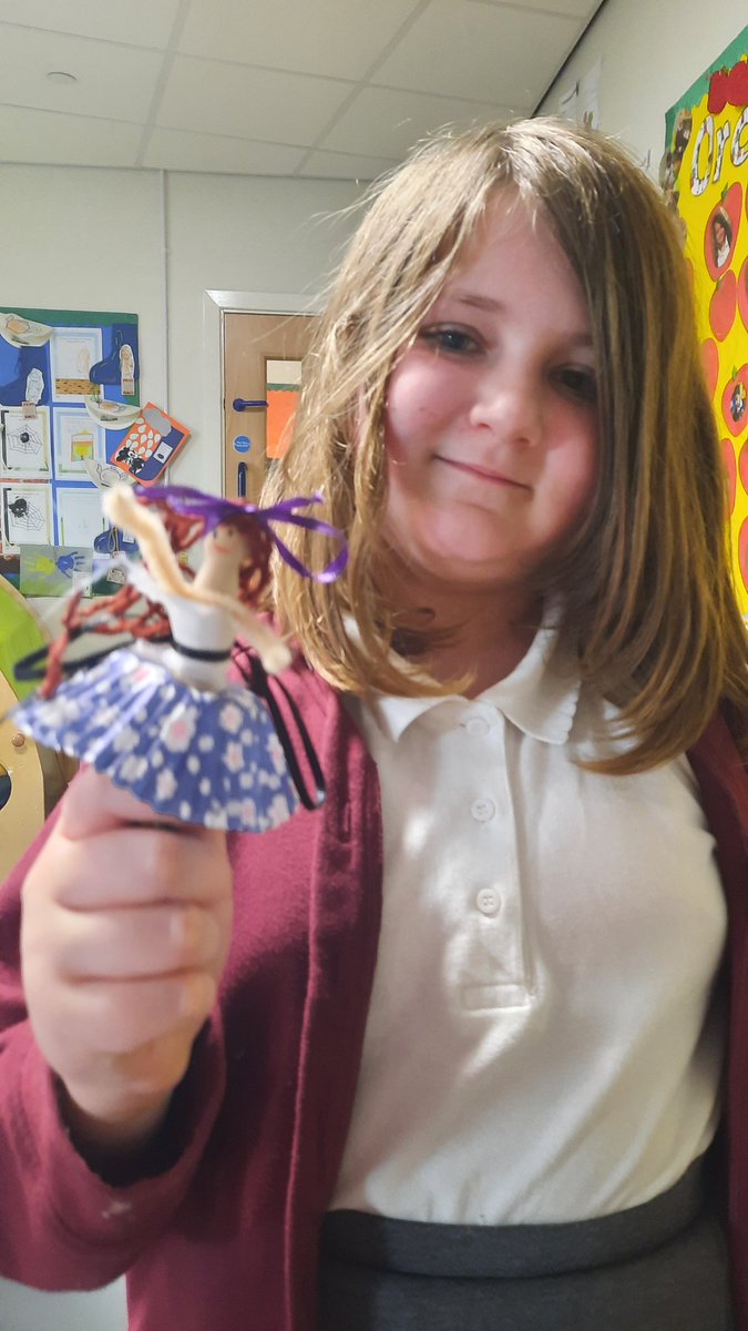 NurtureFPA's tweet photo. This afternoon Y5 and Y6 made peg dolly's using lots of different chosen materials @wallenvictoria @AnnJoycefpa https://t.co/tMLYw2EkyD