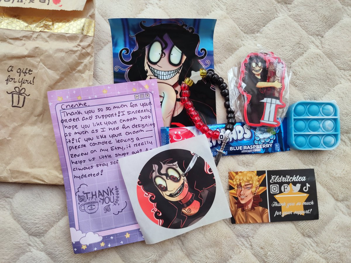beike05529122's tweet photo. I received the express from @eldritchtea this morning, and I am really happy and excited. I have been waiting for the express for nearly half a year, although there are some small problems in the way, it really does not affect my happiness, and I really like the contents😍😆 https://t.co/XAhQQEJpZS