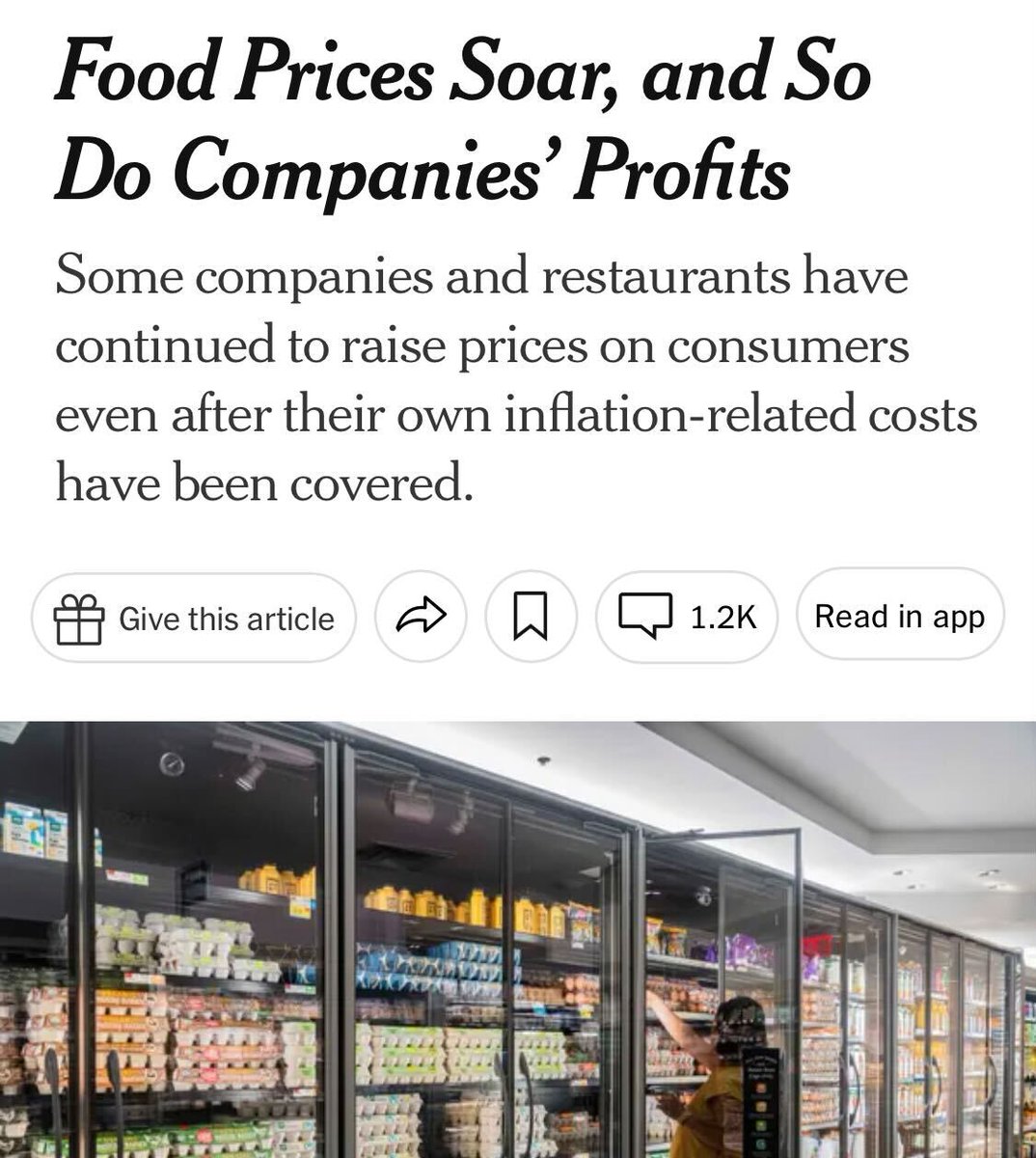 WorkingFamilies's tweet photo. A year ago:

-A bag of potato chips at the grocery store: $5.05. Now: $6.05

-A dozen eggs: $1.83. Now: $2.90

-A two-liter bottle of soda: $1.78. Now: $2.17

Guess what else is higher? Corporate profits. https://t.co/IpsuS3Zo8R