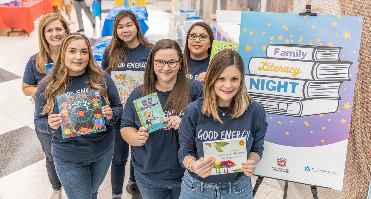 Phillips66Co's tweet photo. During National Literacy Month in September, Phillips 66 and @BushHoustonLit distributed children’s books during Family Literacy Night at Children’s Museum of Houston.  📚

#GivingGoodEnergy https://t.co/2NZs6uKZ5y