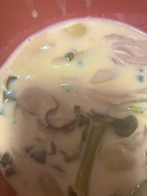 そういえば今日牡蠣入りクラムチャウダー作ったんすけどおいしかったです(感想文) 