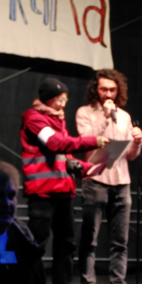 #seebruecke klagt die tödlichste Grenze der Welt an: das Mittelmeer. Eine Grenze, all die Menschen passieren müssen,die am stärksten von der  Klimakatastrophe betroffen sind.