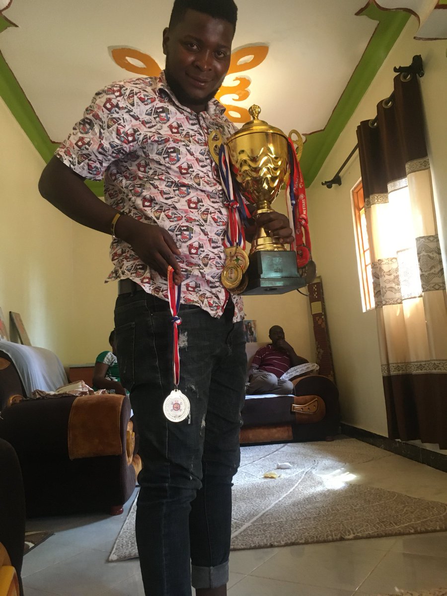 SabuleP's tweet image. thanks lord