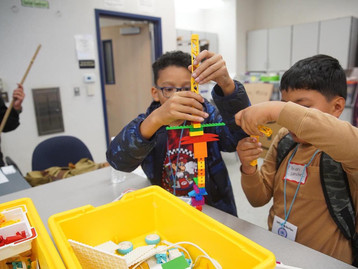 BSD_GATE's tweet image. Our 4th graders had an awesome day at #bsdGATE Camp with a Lego STEM day! Students participated in challenges that involved teamwork, problem solving and change ideas! 
&quot;This was the best Lego experience of my life!&quot; -BES Student Shoutout to @dfaust03 for running the show!