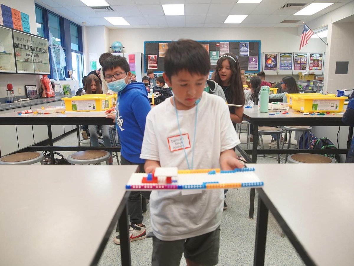BSD_GATE's tweet image. Our 4th graders had an awesome day at #bsdGATE Camp with a Lego STEM day! Students participated in challenges that involved teamwork, problem solving and change ideas! 
&quot;This was the best Lego experience of my life!&quot; -BES Student Shoutout to @dfaust03 for running the show!