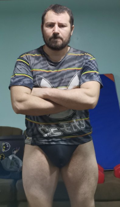 #gay #gaychile https://t.co/cJ5k8SFh0G https://t.co/wntfD6MO1S<a href="/tag/gay"class="tags">#gay</a><a href="/tag/gaychile"class="tags">#gaychile</a>