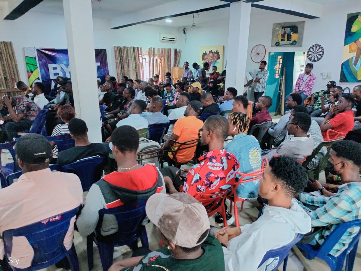 BybitAfrica's tweet photo. 🥳 #BybitUyoEvent at @TheRoothub was a huge success.
🙏 Thanks to all who attended and joined the conversation.
Where is our next stop?
🤔 Can you guess ? https://t.co/4cHTiukUQ1