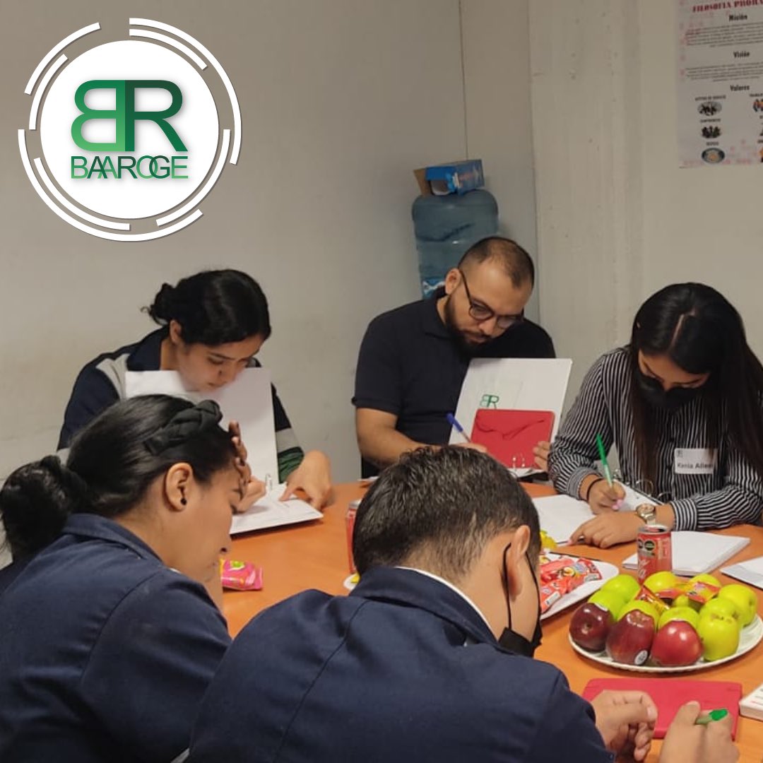 baaroge's tweet photo. Baaroge en Capacitación a Líderes con Pro Racks S.A De C.V

#Capacitación #Líderes #Curso #Baaroge https://t.co/c5ajAQBPq5