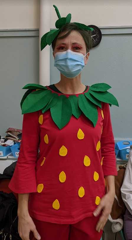 TriangleSquares's tweet image. pics from our recent Halloween dance. Dave Hutchinson was lots of fun, as usual. Great to see many of our newest SSD dancers coming out, and lots of creative costumes.