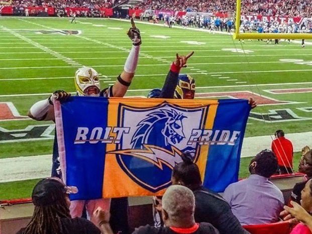 JonE_Boltpride's tweet photo. #BoltPride World Wide FAM⚡️LY is about our love for the #Chargers , #Family , #Respect , & #GreatTimes ⚡️⚡️⚡️ Here’s our #ThrowbackThursday taking it back to #Atlanta 🏈 #BoltPride4Life #ThunderAlley #SwoopThereItIs #FanUnity https://t.co/66ZkF0Fjfd