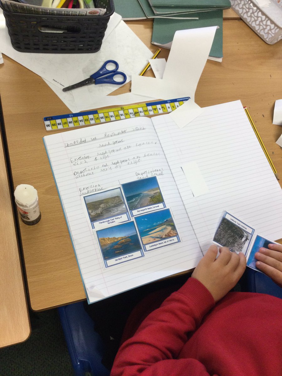 MD_Class3's tweet photo. Erosion or depositional landform? 🤔 
@MD_Class3 were looking at how these landforms are made the difference between them 👍🏻 🌊 
@MillDamSchool #mdgeography https://t.co/PA6Jx5CkEx