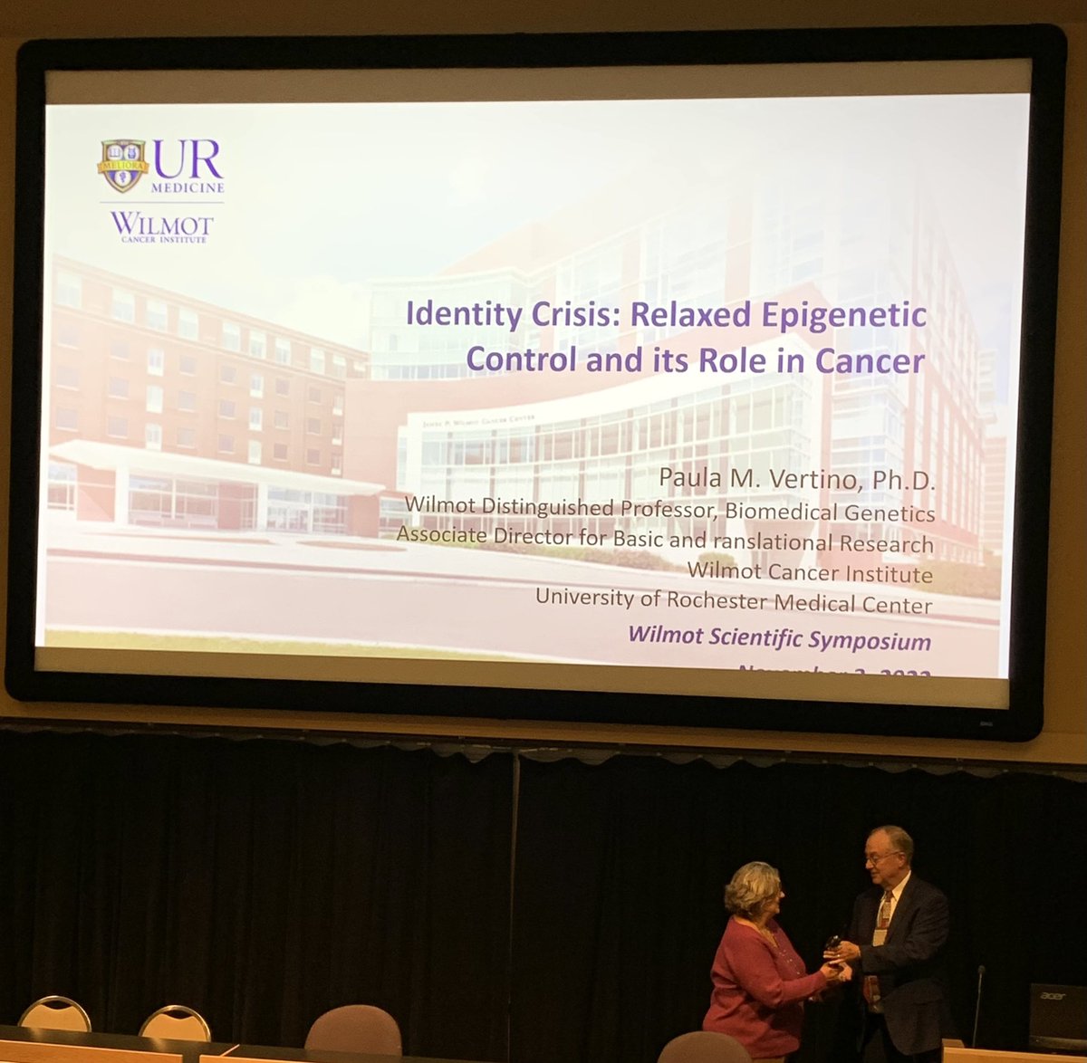 Congratulations to Wilmot distinguished professor Dr. Vertino @PVertino receiving Davey Memorial Award for her outstanding cancer research @WilmotCancer @UR_Med @URochester_SMD