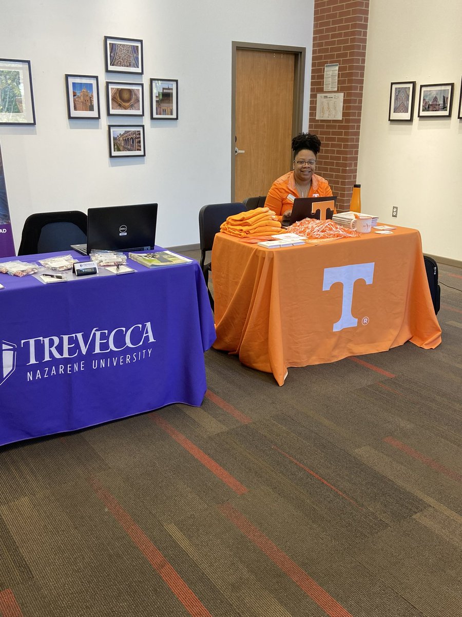 NashvilleState's tweet image. Transfer Day at the White Bridge campus is underway. Staff from 4-year universities are on hand to talk with Nashville State students who plan on graduating and transferring to earn a bachelor’s degree. 

#NashvilleState #TransferPathways #AssociateToBachelor #TransferAsAJunior