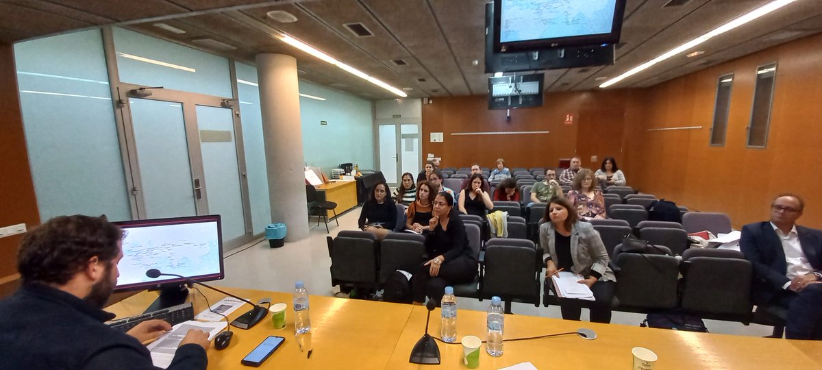 ArpaUea_ICAC's tweet photo. Terminamos con la última ponencia de este primer bloque y hacemos una pequeña pausa ☕
🕒 ¡Volvemos a las 17:50h!
#WorkshopInternacional #MagnificentiaEtLuxus @T895286 #ArPA @ICAC_cat @universitatURV @UNEDprehistoria #LIRA https://t.co/LE32Epulem
