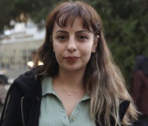 Genel merkez yöneticimiz Av. Aryen Turan, ırkçı ve faşist grupların haftalardır hedef göstermesi sonucu gözaltına alınmıştır.

Haksız ve hukuksuzca gözaltına alınan GM yöneticimiz derhal serbest bırakılmalıdır!