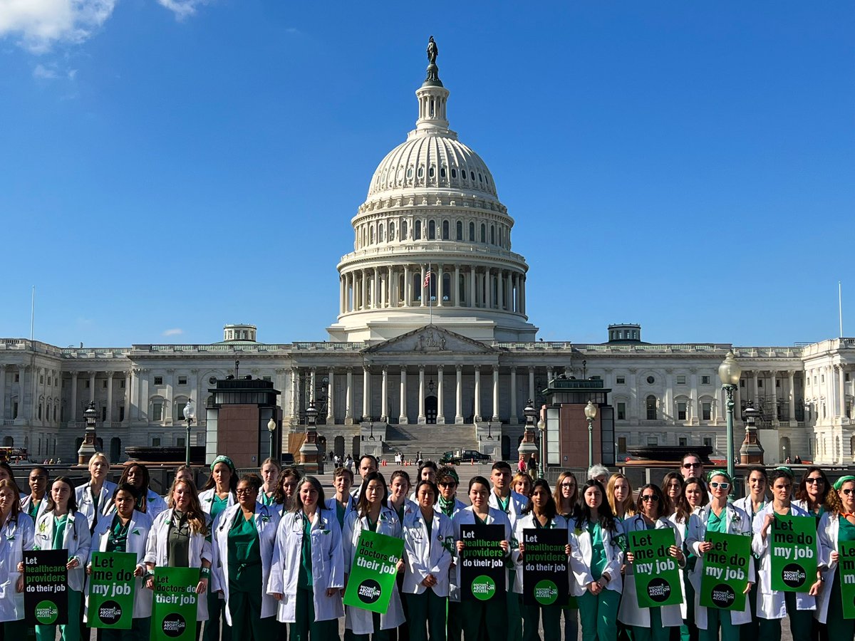 cmclymer's tweet image. A large crowd of medical professionals are marching on Capitol Hill right now to make clear their support for abortion access and repro health care.

#DoctorsForAbortionAccess
