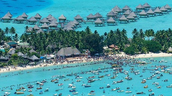TravelleyUk's tweet photo. 🌴𝐅𝐫𝐚𝐧𝐜𝐞, 𝐁𝐨𝐫𝐚 𝐁𝐨𝐫𝐚 𝐈𝐬𝐥𝐚𝐧𝐝
This tropical island is one of the French islands located in the 𝐏𝐚𝐜𝐢𝐟𝐢𝐜 𝐎𝐜𝐞𝐚𝐧 between America and Australia.

#travel #holiday #holidays #beachlife #maldive  #destination #borabora #miami #boraboraisland @TravelleyUk https://t.co/zD91HST0bB