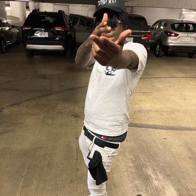 DaReal2Wopp's tweet photo. #NewProfilePic https://t.co/sJxmU7dI2p