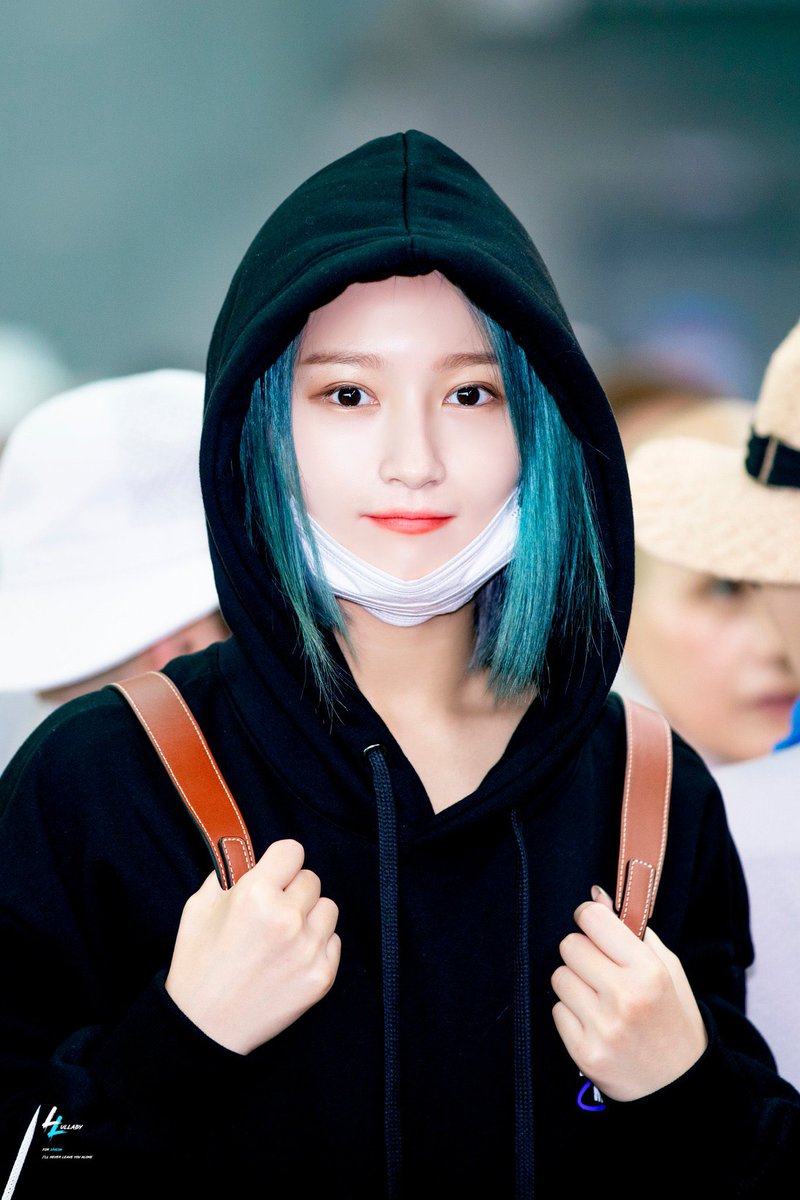 LSIYEONLOOKS's tweet photo. Day 12: I vote #dreamcatcher for Worldwide Fan’s Choice #MAMAVOTE https://t.co/TgSdyOaCBV