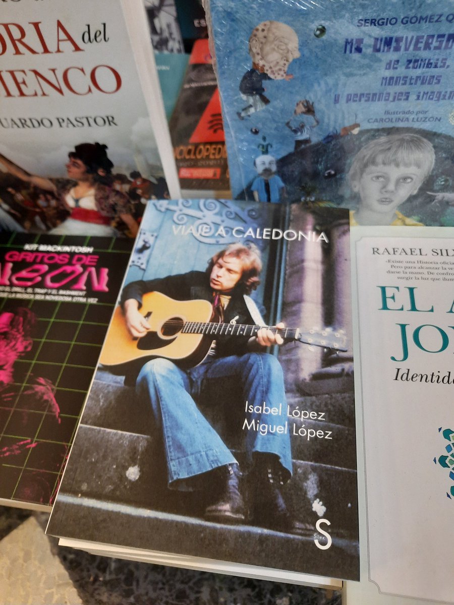 pmiguelopez's tweet photo. En busca de Van Morrison.
#viajeacaledonia
#vanmorrison
#libros
#Musica
#silexediciones https://t.co/pC2WJTJRhu