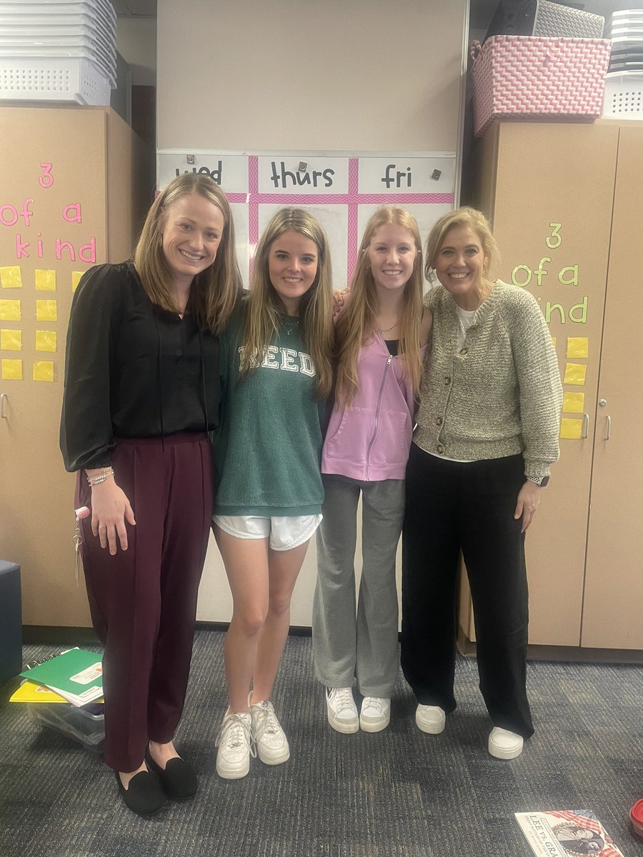 Laura B (@msbarr_ic) on Twitter photo Some fabulous <a href="/StucoReedy/">Reedy STUCO</a> members came to visit today! I love seeing our former students, and our students enjoyed having them in class! 💜💛💙💚<a href="/SparksElemFISD/">Sparks Elementary</a> @mrsweeks5th <a href="/McfadinKim/">Kim McFadin</a> Some fabulous <a href="/StucoReedy/">Reedy STUCO</a> members came to visit today! I love seeing our former students, and our students enjoyed having them in class! 💜💛💙💚<a href="/SparksElemFISD/">Sparks Elementary</a> @mrsweeks5th <a href="/McfadinKim/">Kim McFadin</a>