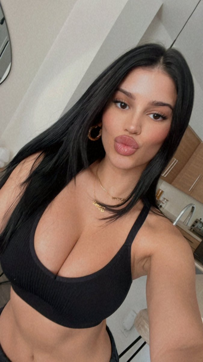 ✩ juju ✩ on X: I feel like shit but….MW2 t.coJSHWXk2X6E  t.coflsEwSpFXC  X