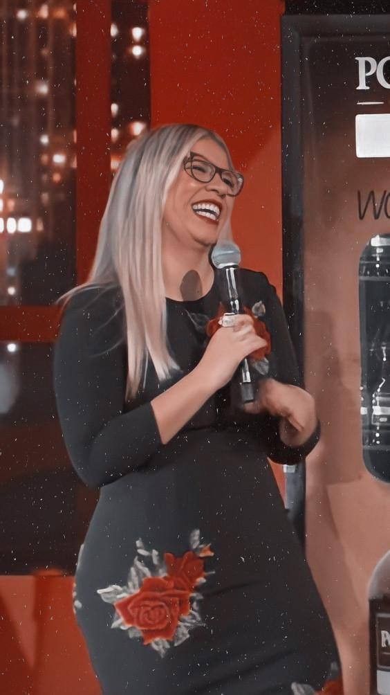 Lari Que Ama As Patroas ❤👑🎆 tweet media