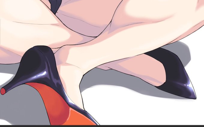 (こいつ最近バニーばっか描いてんな…🐰👠) 