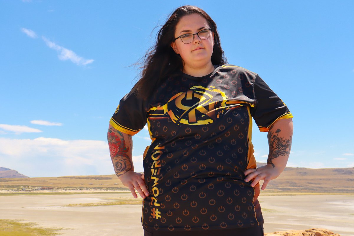 Need jerseys and other merch? No problem head over to <a href="/SoarDogg/">SoarDogg Apparel</a> for your merchandise! Don’t forget odyssey has merch as well! soardogg.com/vendors/odysse… huge shoutout to them for the astonishing designs!