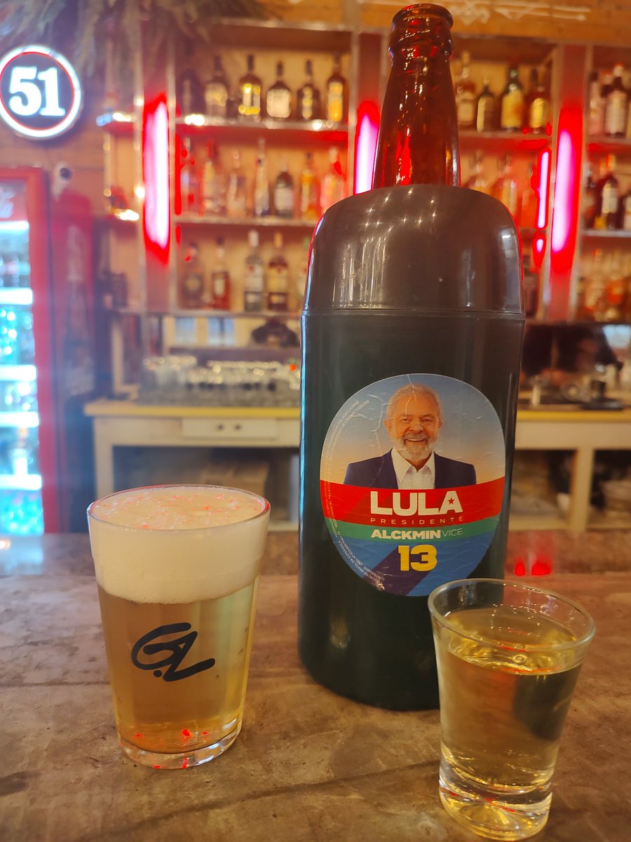 Aquele barzão comunistão, companheiro!