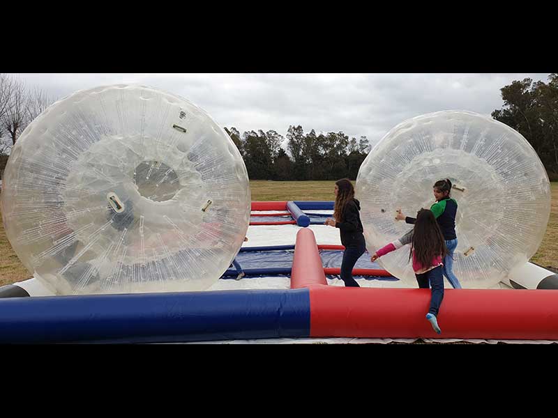 WorldMusicBA's tweet image. Nuestra productora realizó el Family Day para SAMET con motivo de sus 50 años. El cierre estuvo a cargo del Mago Chester un show muy divertido y con gran participación del público.
►Mirá el evento en nuestra web: worldmusicba.com/family-day-par…
_
#FamilyDay #foodtruck #metegol #pingpong
