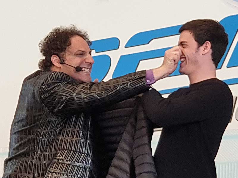 WorldMusicBA's tweet image. Nuestra productora realizó el Family Day para SAMET con motivo de sus 50 años. El cierre estuvo a cargo del Mago Chester un show muy divertido y con gran participación del público.
►Mirá el evento en nuestra web: worldmusicba.com/family-day-par…
_
#FamilyDay #foodtruck #metegol #pingpong