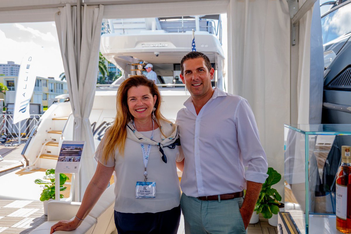 📍🌴 Another wonderful Fort Lauderdale International Boat Show.
Amazing yachts &amp; amazing people!