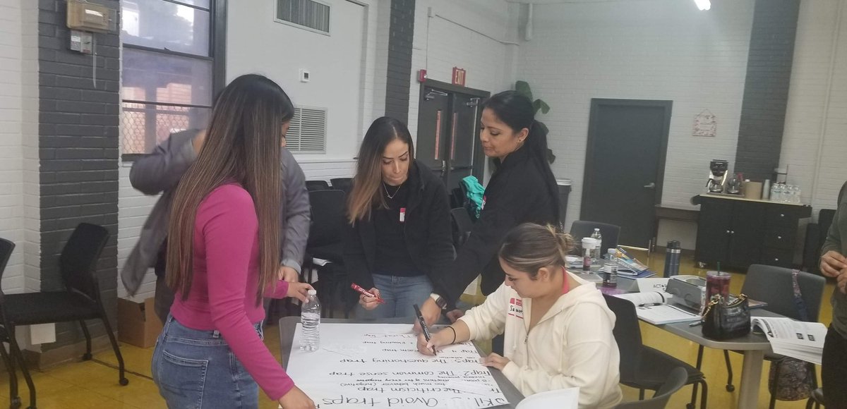 ACTRGV01's tweet photo. ACTRGV conducting another Substitute Teacher Institute Cohort Training. Participants engaged in teaching strategies. #educators #alternativecertificationprogram #alternativeteachercertification #districtpartners #PSJAFamily #TEACHers #education #substituteteacher https://t.co/cXw2QZYH13