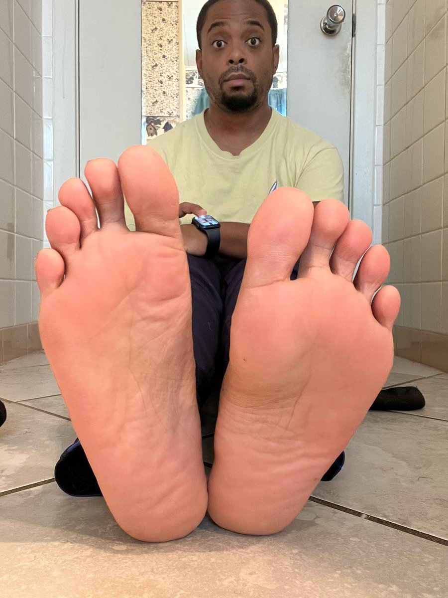 Feet Fan Club On Twitter RT adamjohnsfeet Come And Put My Feet feet-fan-club-on-twitter-rt-adamjohnsfeet-come-and-put-my-feet