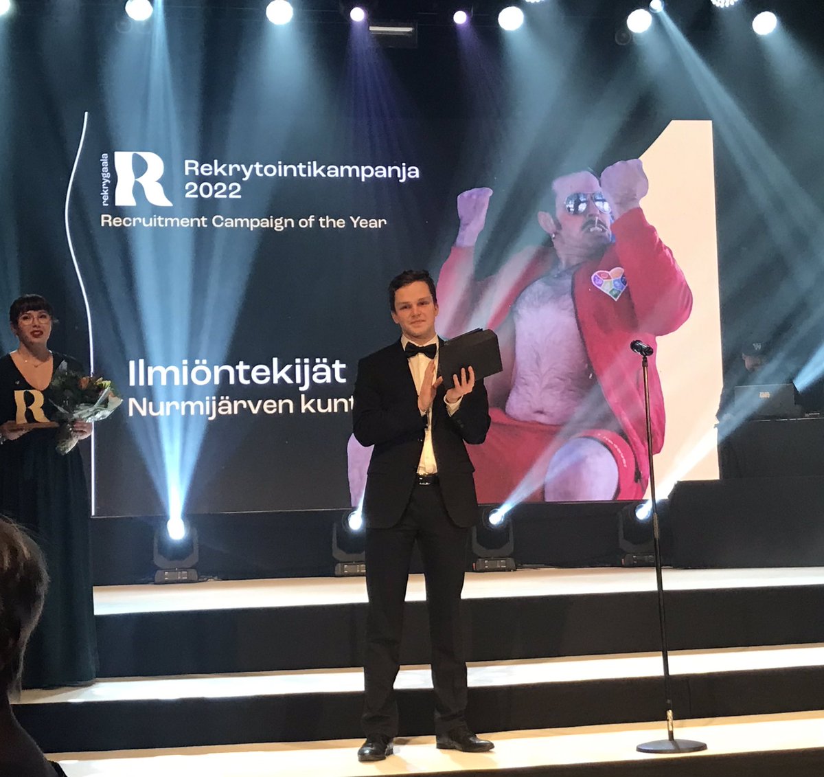 Paul Charpentier (@paucharp) on Twitter photo Vuoden rekrytointikampanja 2022 -palkinnon voitti <a href="/nj_kunta/">Nurmijärven kunta</a> #rekrygaala ””#onnittelut 🥂🥇 Vuoden rekrytointikampanja 2022 -palkinnon voitti <a href="/nj_kunta/">Nurmijärven kunta</a> #rekrygaala ””#onnittelut 🥂🥇