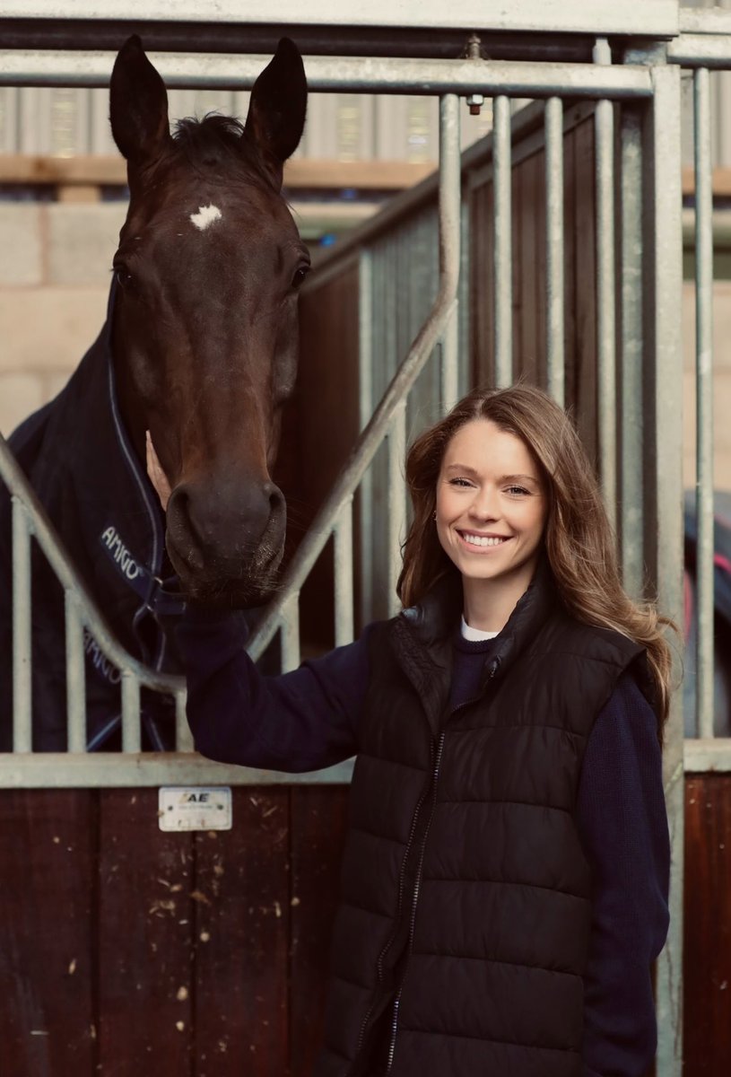 I am super excited to announce that I have been appointed as the new National Hunt Racing Manager for @ChelseaTbreds. We have so many exciting plans for the future and I can’t wait to get started. To find out more please click the following link: chelseathoroughbreds.com/news/national-…