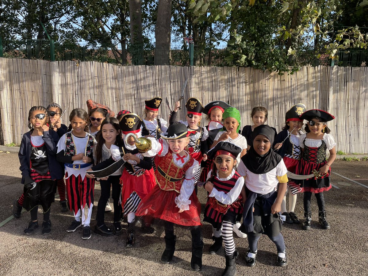 ECSPrimary's tweet photo. A packed with activities! #year2 #pirateday #hooksforlearning https://t.co/qB8e0gNcAy