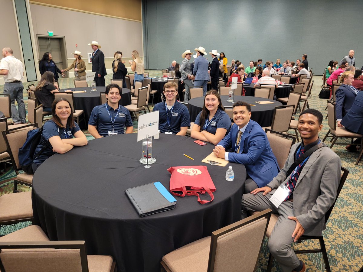 Hello bees! Join us in wishing the best of luck to members of the Professional Sales Team as they compete at the International Collegiate Sales Competition host by Florida State University! #Bees4Biz🐝✨