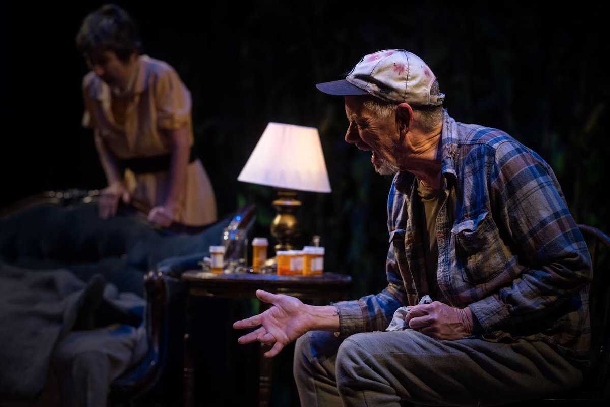 Critics are calling <a href="/AstonRepTheatre/">AstonRep Theatre Company</a>’s 𝘽𝙐𝙍𝙄𝙀𝘿 𝘾𝙃𝙄𝙇𝘿 “sharply directed and well-acted”—now at The Edge thru Nov 19th! #linkinbio

📸: Paul Goyette ft Jim Morley

#astonrep #astonreptheatre #astonreptheatrecompany #buriedchild #theedgetheater #edgetheater #edgetheaterchi