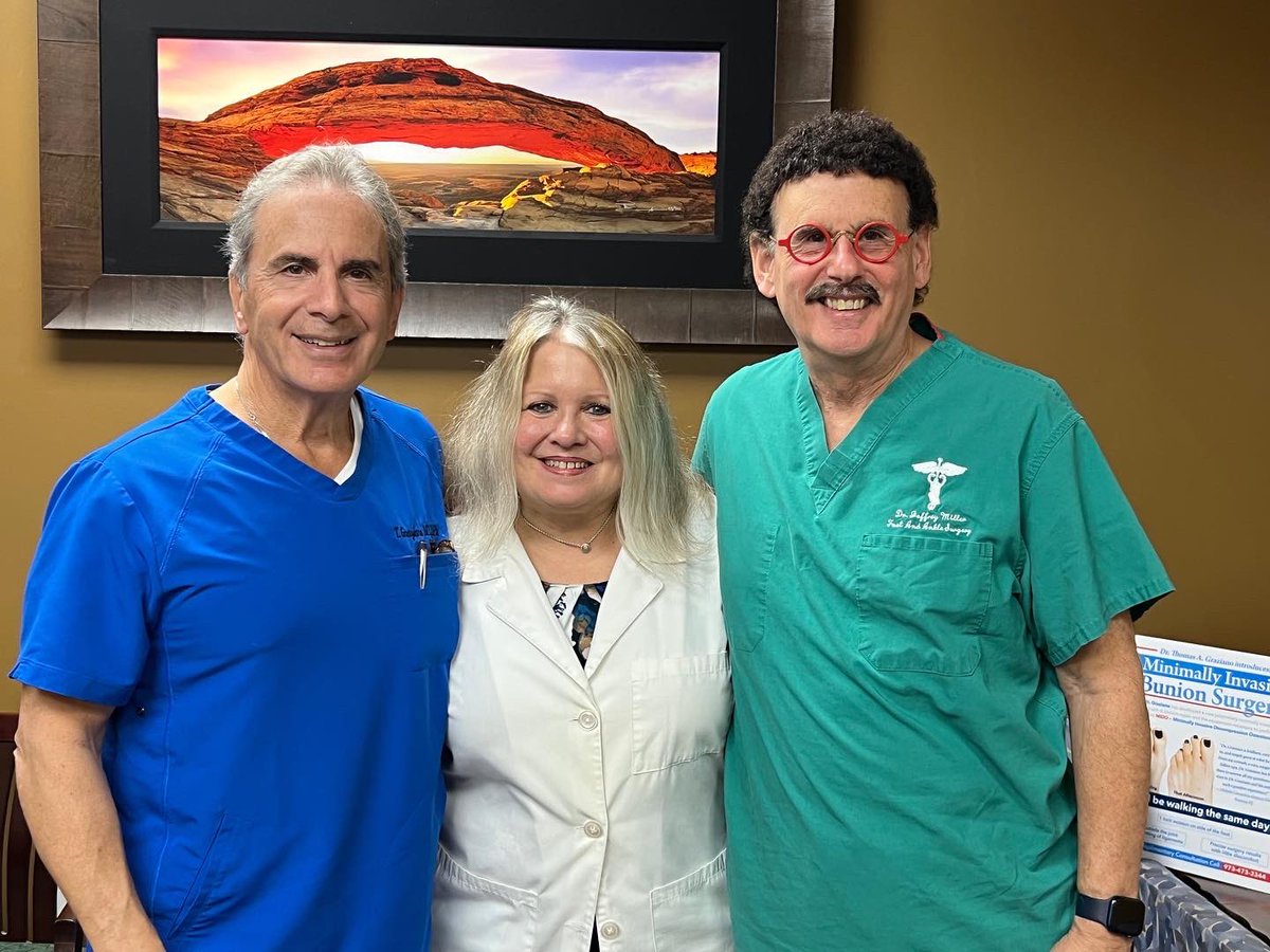 CuraltaHealth's tweet photo. We are happy to welcome Dr. Graziano, Dr. Miller and Dr. Sheridan and staff to #CuraltaFootandAnkle! This team is located in #CliftonNJ, and are looking forward see new patients!
👣🦶🏼🥼🩺 #Podiatrist #PodiatristNY #NJTopDoctor #FootDoctor #DoctorsOfInstagram #FootSurgeon https://t.co/tebiW35UAD