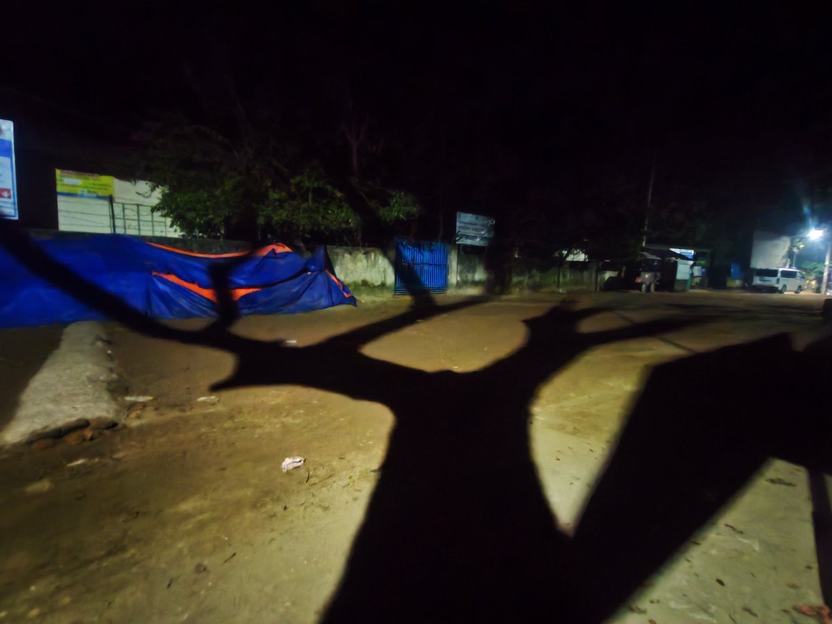 kalamabul408's tweet photo. Kutupalong Registered refugee camp night #Scene

#photography #photo #foto #city #street #streetphotography #streetphoto  #streetart #Rohingya_Life #nationalgeographic #discovery #worldphotography #photographychallenge  #humanphotography

Photography by Abul kalam https://t.co/RX2k4Pbvqb
