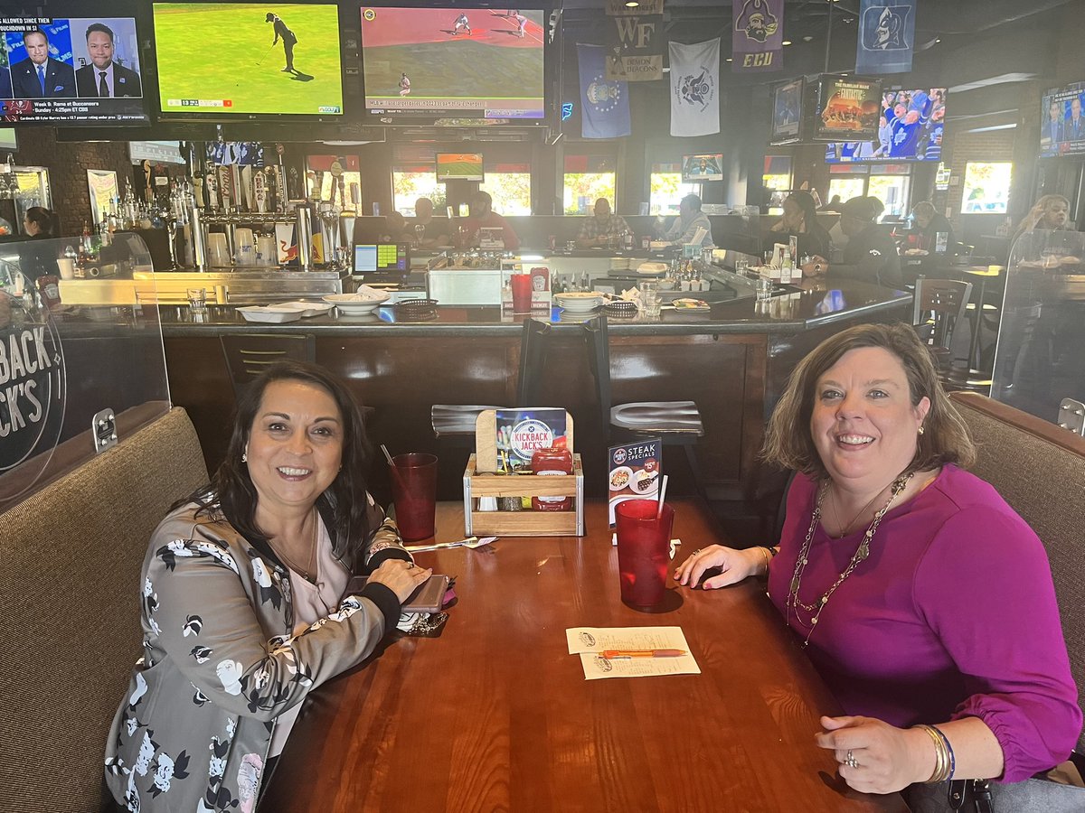 andimace's tweet photo. I love when an impromptu work lunch meeting comes together @artsygabe  makes ideas come to fruition. https://t.co/3ZXMPSrmff
