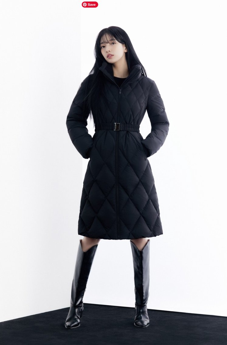 ❄️ forever our @SUZY bae in the Winter 2022 Feather Light Collection for #GUESSKorea guesskorea.com 

#수지 #SUZY