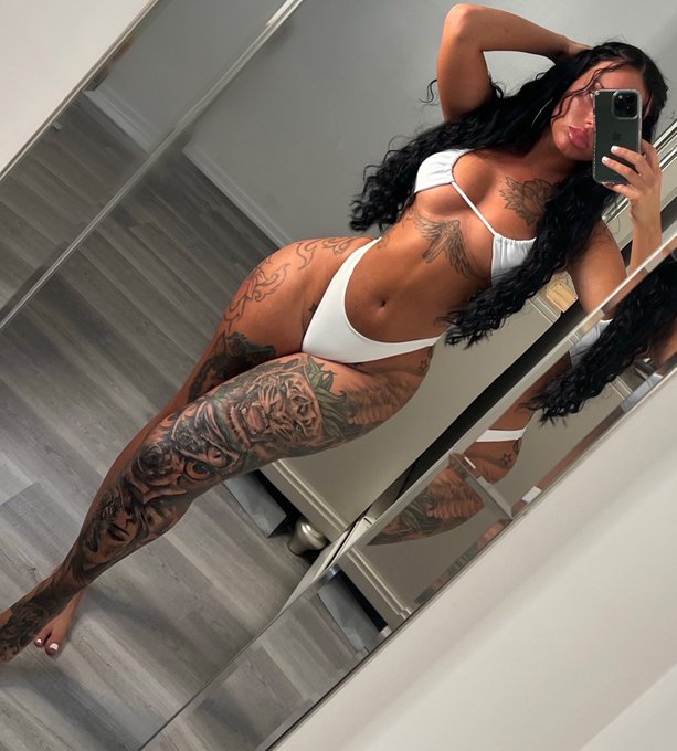 Need a vacation 🌴 https://t.co/uI3wWEVWcj