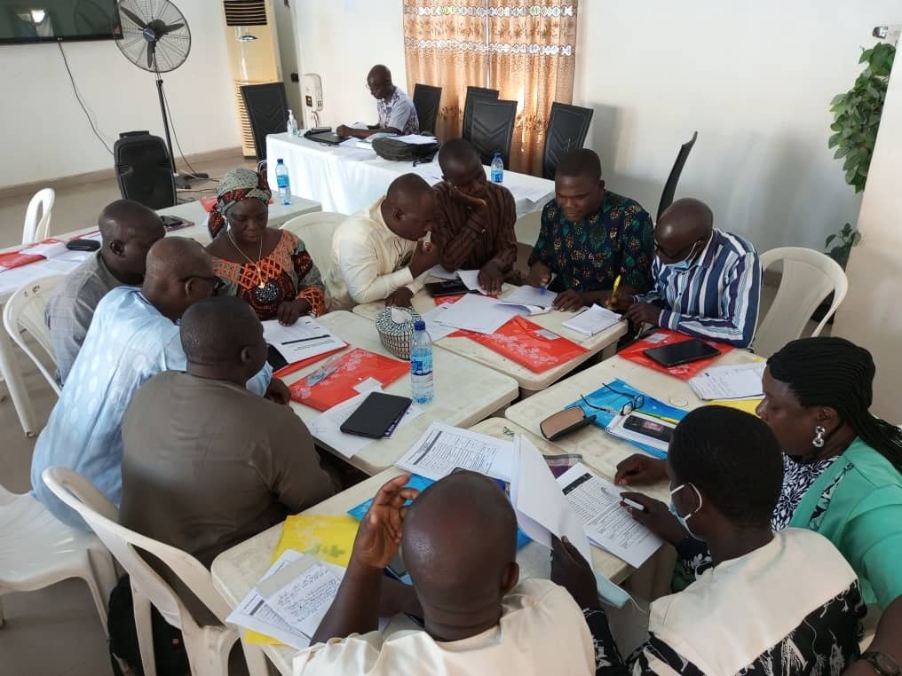 AmazingNasarawa's tweet photo. #HappeninginNasarawa Day 3 training of Reproductive Health officers, DSNOs on Maternal, Perinatal and Child Death Surveillance &amp; Response (MPCDSR) to reduce future preventable maternal mortalities and strengthen RMNCH programs https://t.co/pto1xtn8Ks