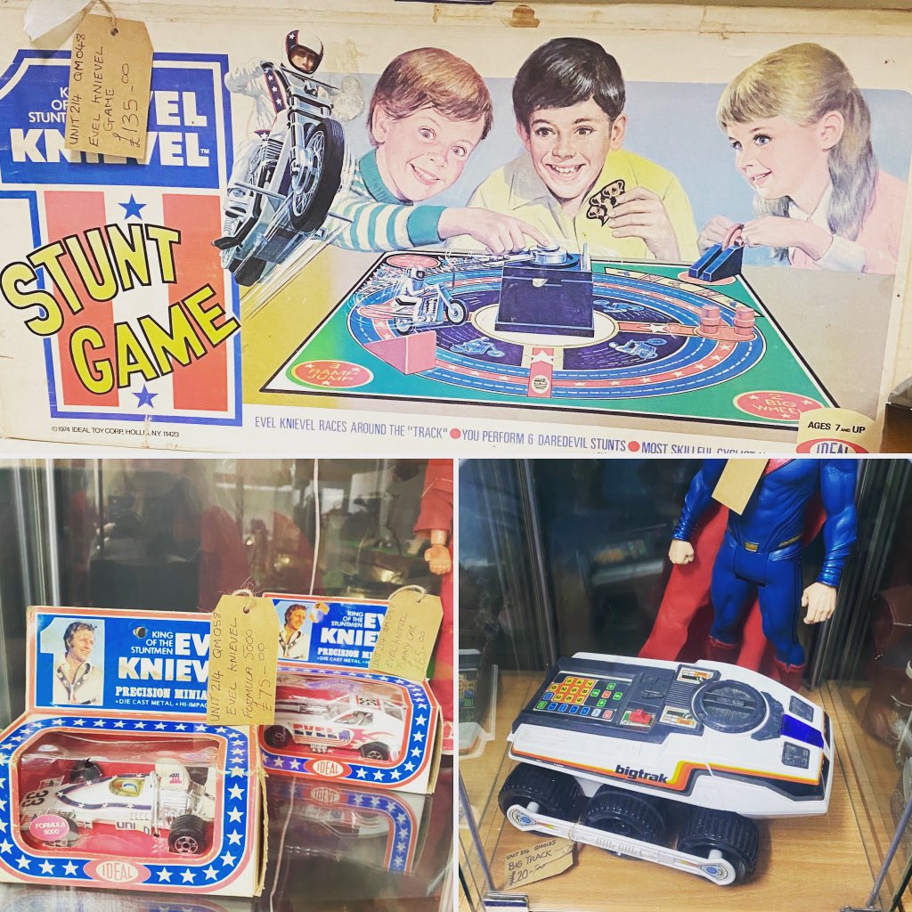 astraantiques's tweet photo. If Evel Knievel or Big Track was your jam then your in for a treat….. #evelknievel #stuntgame #formula5000 #vintageevelknievel #bigtrak #oldtoys #vintagetoys #toysfromyourchildhood #astraantiquescentre #hemswell #lincolnshire https://t.co/aFExOo383N