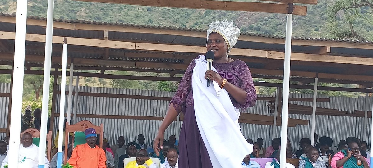 RaelKasiwai's tweet photo. John 12:26
If anyone serves Me, he must follow Me; and where I am, there My servant will be also; if anyone serves Me, the Father will honor him.
Today, I was privileged among other dignitaries to have  attended Jerusalem (Dini ya roho mafuta Pole Africa) annual fundraising. https://t.co/cnJLFheD2J